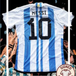 Argentina signed shirt: Argentina firmada por Messi (subasta en dólares)