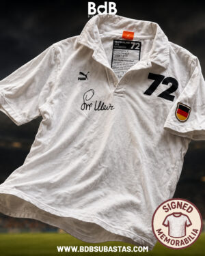 Polo Alemania Puma '72 con firma certificada Sepp Maier(subasta en dólares)