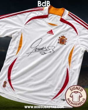 España 2006 con firma certificada de Sergio Ramos (subasta en dólares)